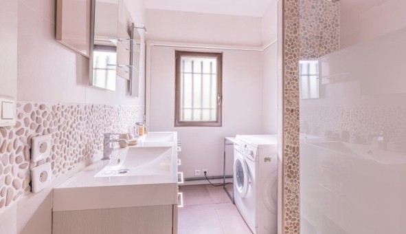 Logement �tudiant T3 &agrave; Cassis (13260)