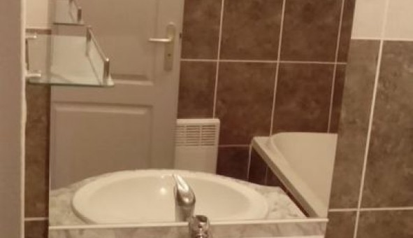 Logement �tudiant T3 &agrave; Castelnau de Guers (34120)