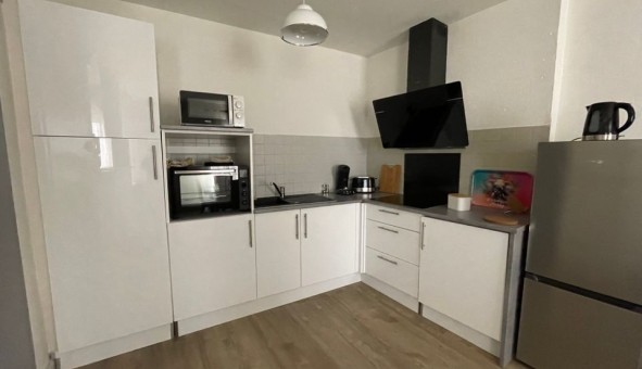Logement �tudiant T3 &agrave; Castelnau de Guers (34120)
