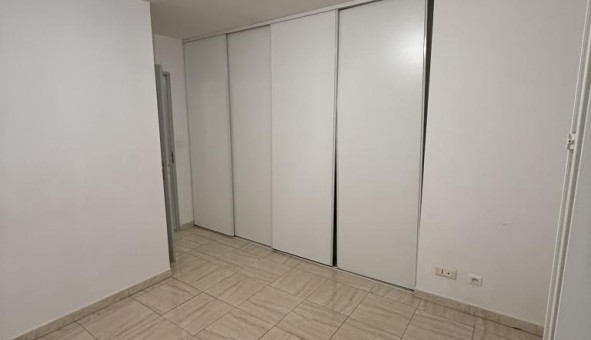 Logement tudiant T3 à Causses et Veyran (34490)