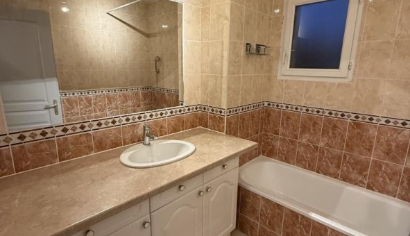 Logement tudiant T3 à Causses et Veyran (34490)