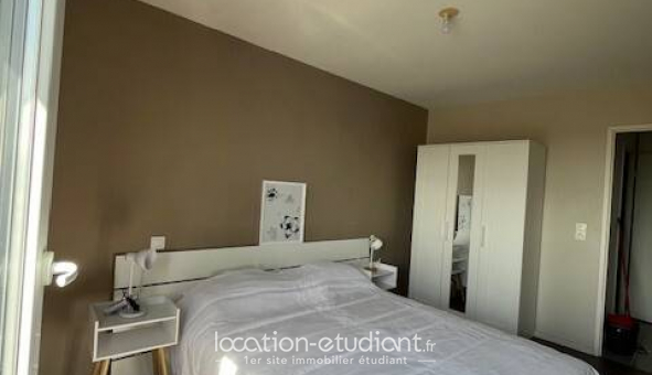 Logement tudiant T3 à Cenon (33150)