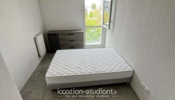 Logement tudiant T3 à Cenon (33150)
