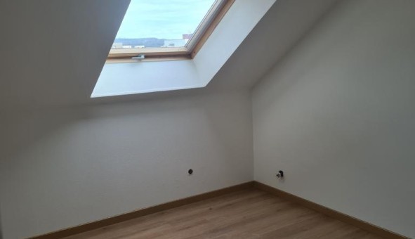 Logement tudiant T3 à Cessy (01170)