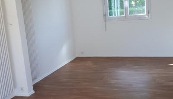 Logement tudiant T3 à Chalautre la Petite (77160)