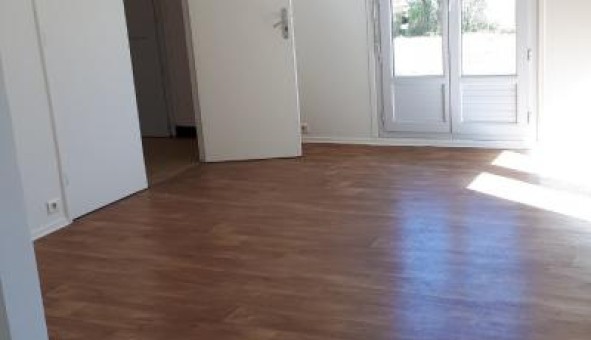 Logement tudiant T3 à Chalautre la Petite (77160)