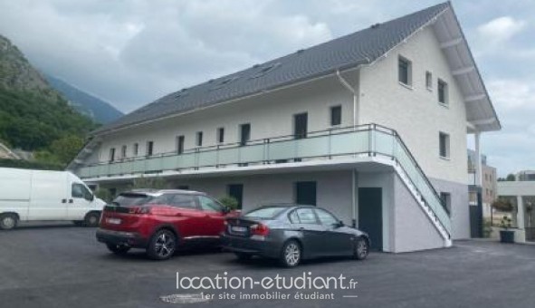 Logement tudiant Location T3 Vide Challes les Eaux (73190)