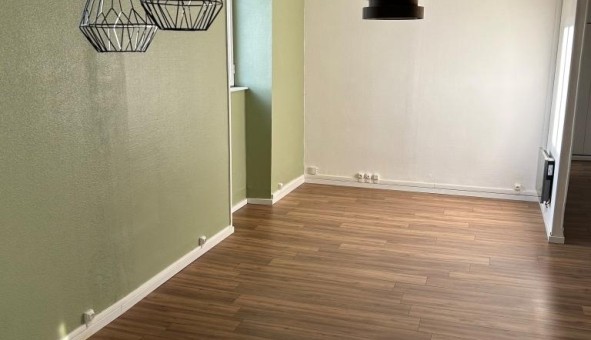 Logement tudiant Location T3 Vide Challuy (58000)