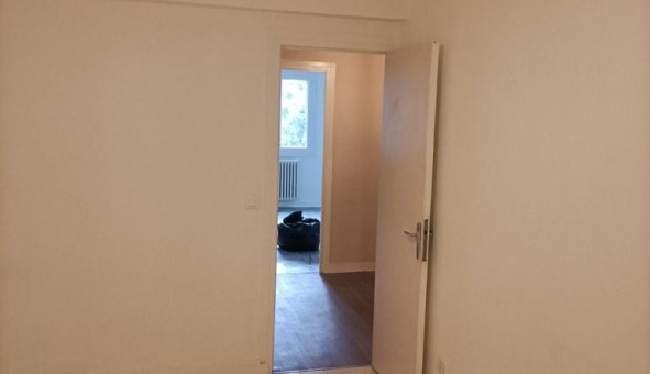 Logement tudiant T3 à Chamalires (63400)