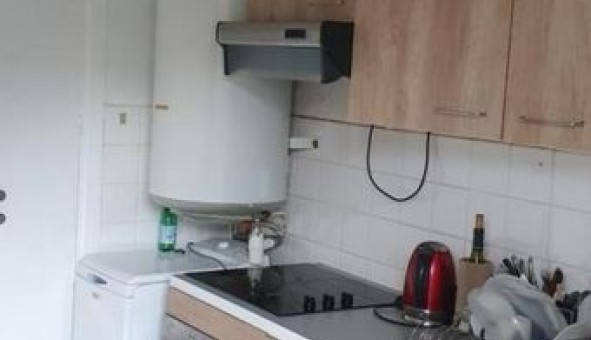 Logement �tudiant T3 &agrave; Chamali�res (63400)