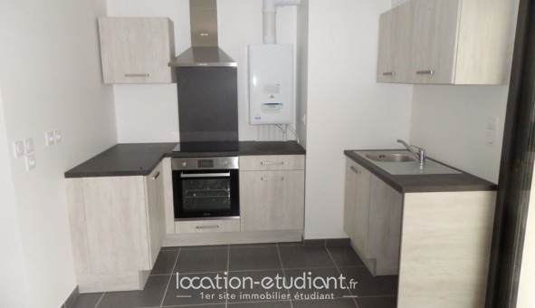 Logement �tudiant T3 &agrave; Chamali�res (63400)