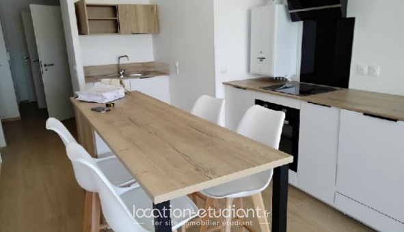 Logement �tudiant T3 &agrave; Chamali�res (63400)