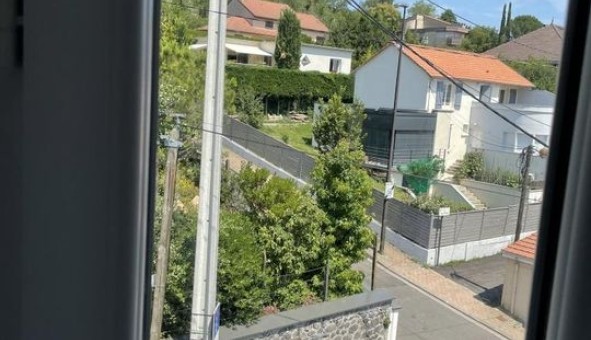 Logement �tudiant T3 &agrave; Chamali�res (63400)