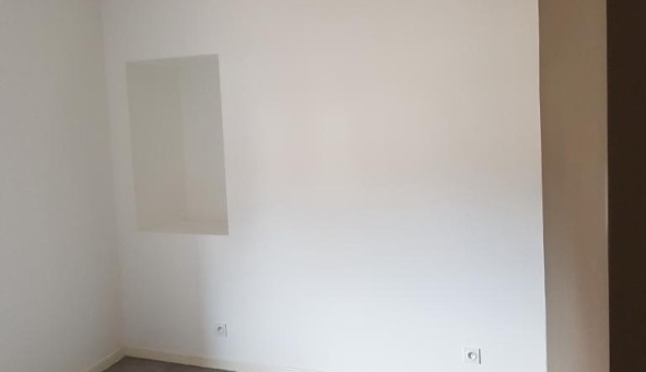 Logement tudiant T3 à Chambon (42110)