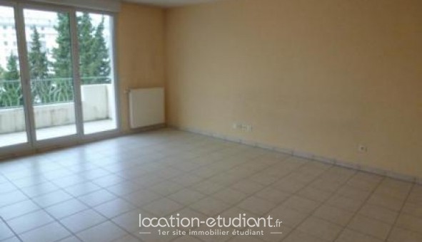 Logement tudiant T3 à Chambry (73000)