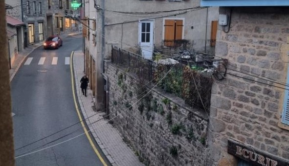 Logement �tudiant T3 &agrave; Chambost Longessaigne (69770)