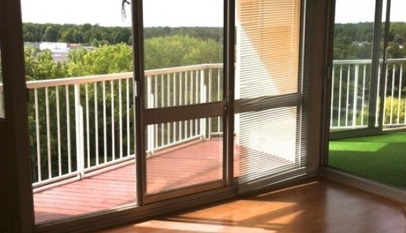 Logement �tudiant T3 &agrave; Chambray l�s Tours (37170)