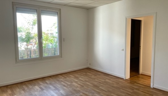 Logement tudiant T3 à Chamouillac (17130)