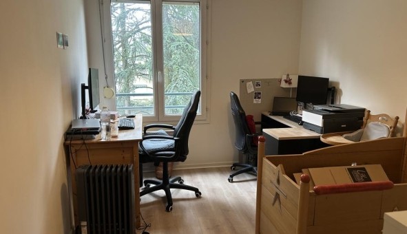Logement tudiant T3 à Champagne au Mont d'Or (69410)