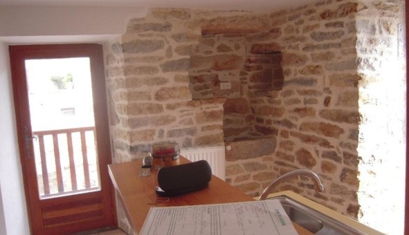 Logement �tudiant T3 &agrave; Chanac (48230)