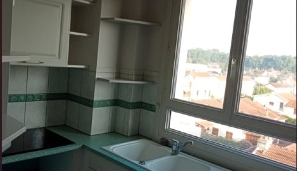 Logement tudiant T3 à Chancenay (52100)