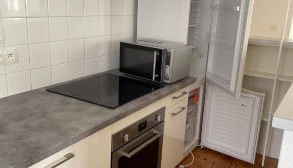 Logement �tudiant T3 &agrave; Chandon (42190)