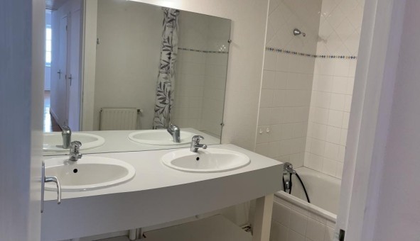 Logement �tudiant T3 &agrave; Chandon (42190)