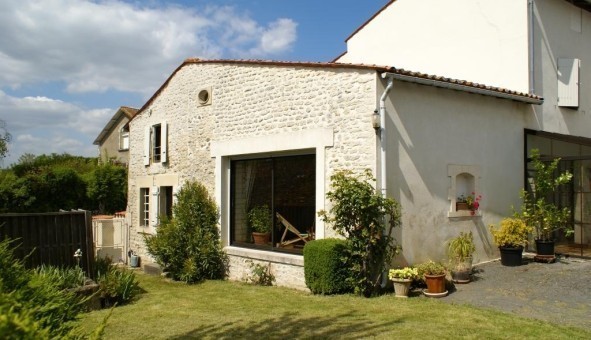 Logement tudiant Location T3 Vide Chaniers (17610)