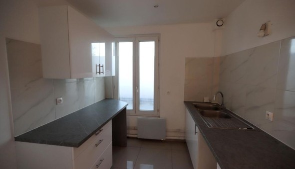 Logement tudiant T3 à Chapet (78130)
