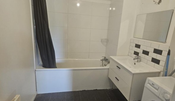 Logement tudiant T3 à Chapet (78130)