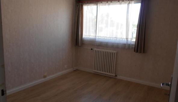 Logement tudiant T3 à Chartres (28000)