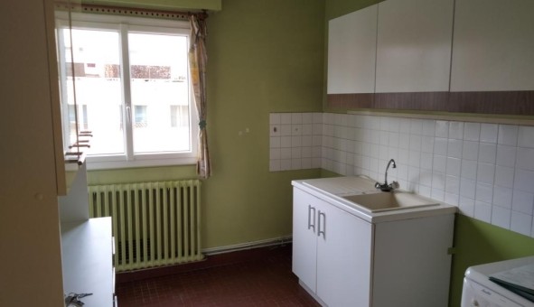 Logement tudiant T3 à Chartres (28000)