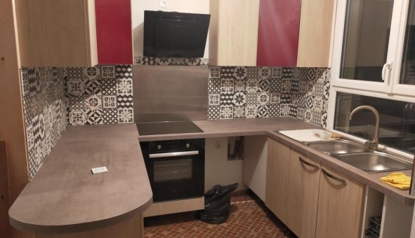 Logement tudiant Location T3 Vide Chartres (28000)