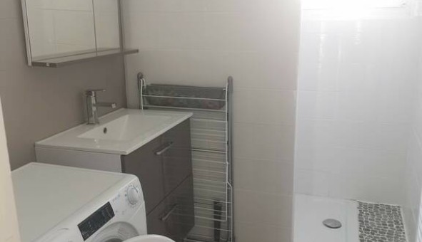 Logement tudiant T3 à Chasnais (85400)