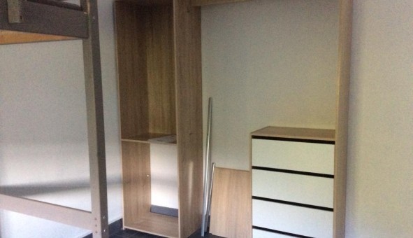 Logement tudiant T3 à Chteaudouble (83300)