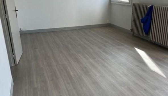 Logement �tudiant T3 &agrave; Ch�teauvieux (41110)