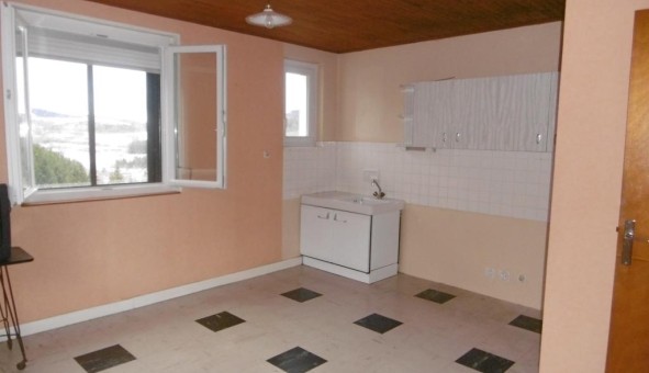 Logement tudiant T3 à Chaudeyrolles (43430)