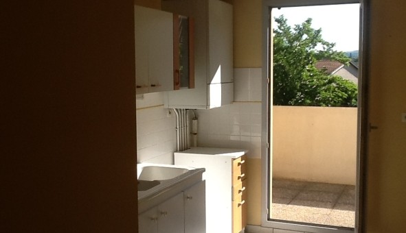 Logement tudiant T3 à Chaussan (69440)