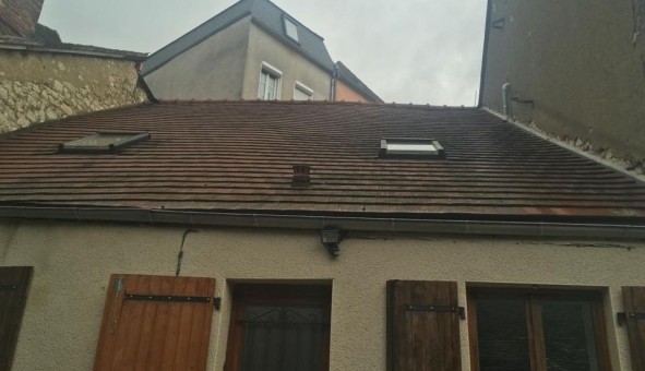 Logement �tudiant T3 &agrave; Ch�u (89600)