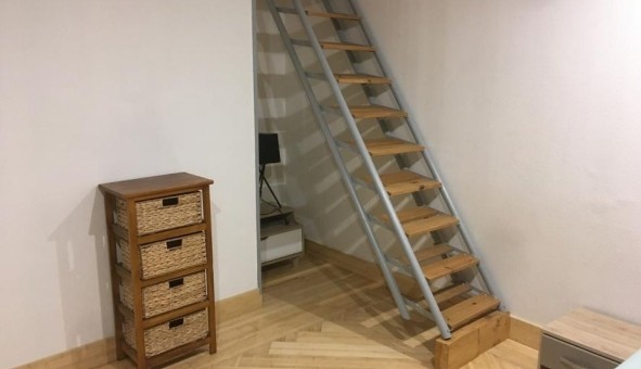 Logement �tudiant T3 &agrave; Ch�u (89600)