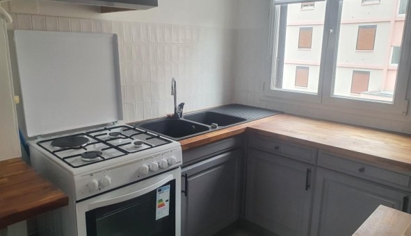 Logement tudiant T3 à Choisy le Roi (94600)