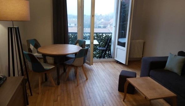 Logement tudiant T3 à Cholet (49280)