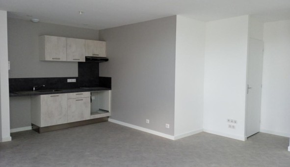 Logement tudiant Location T3 Vide Civaux (86320)