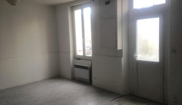 Logement �tudiant T3 &agrave; Clairefontaine en Yvelines (78120)
