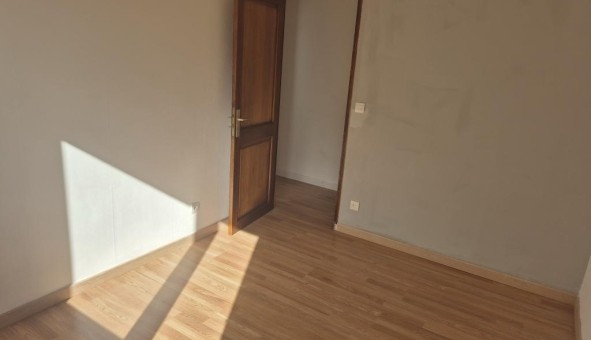 Logement tudiant T3 à Clamart (92140)