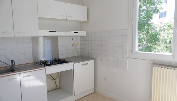 Logement �tudiant Location T3 Vide Clermont Ferrand (63000)