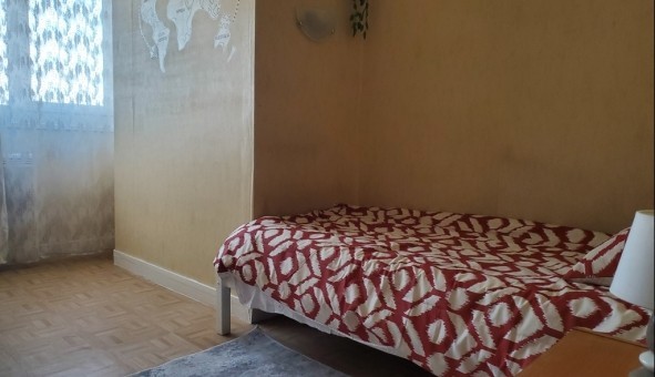 Logement tudiant T3 à Clichy (92110)