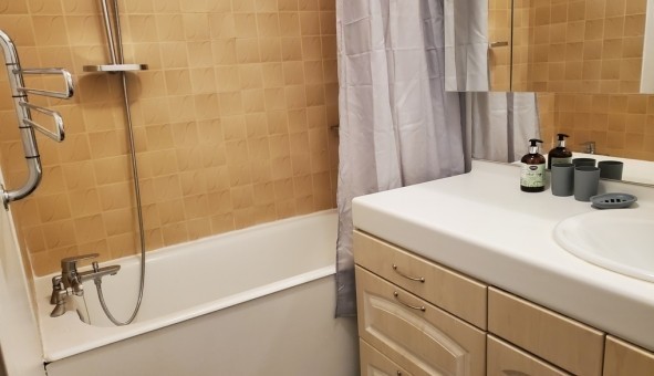 Logement tudiant T3 à Clichy (92110)