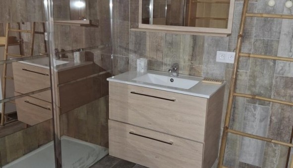 Logement tudiant T3 à Cogolin (83310)