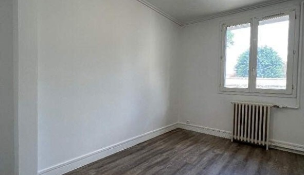 Logement étudiant Location T3 Vide Collemiers (89100)